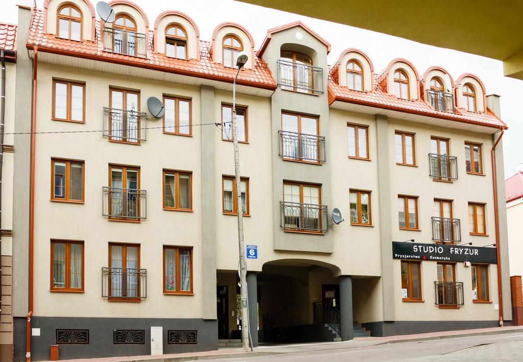 Piekna Apartments White Łomża Buitenkant foto